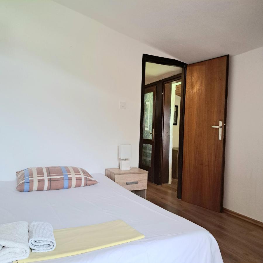 Guest House Tanja Babino Polje Esterno foto